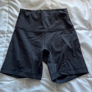 Lululemon wunder train shorts 6”